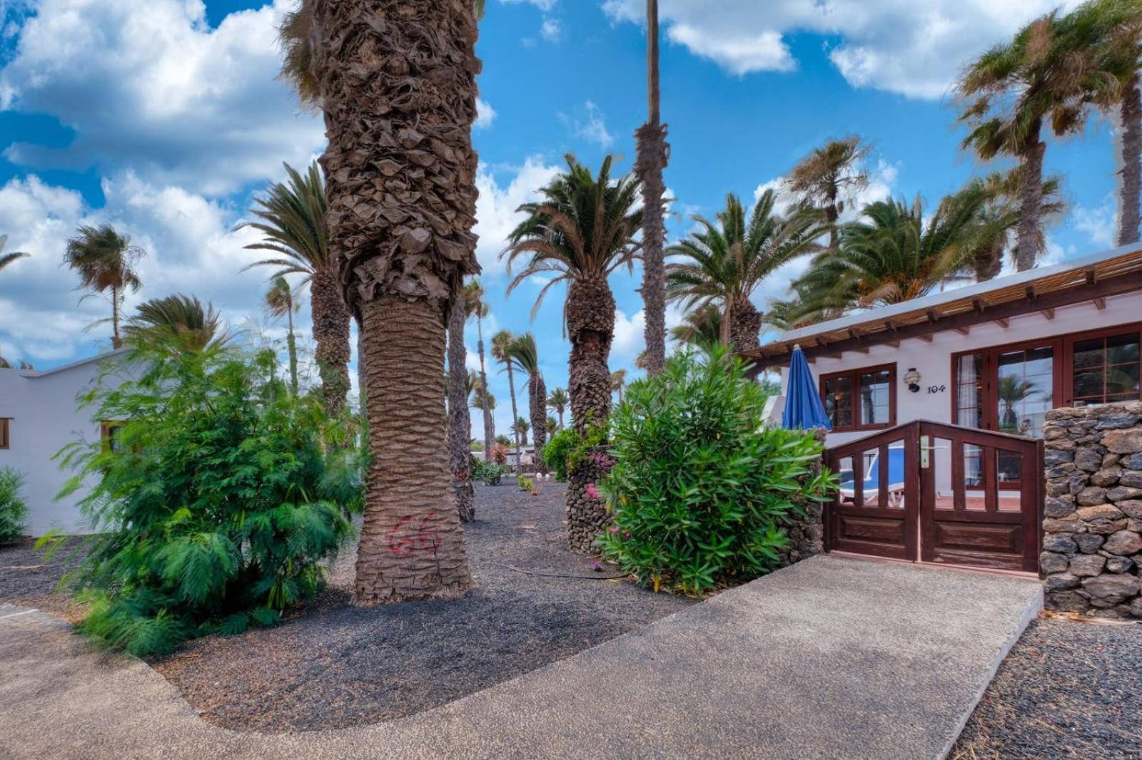Las Brisas Complex, Villa 104 Плая Бланка Екстериор снимка